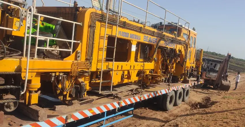 Low-Bed Trailer Transport Service in Delhi